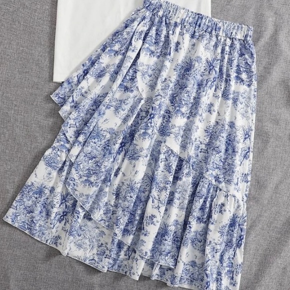 SHEIN Dresses & Skirts - New Skirt Like a Dior Print Style!💜